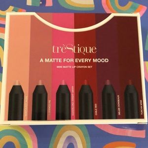 TrèStique Mini Matte Lip Crayon Set